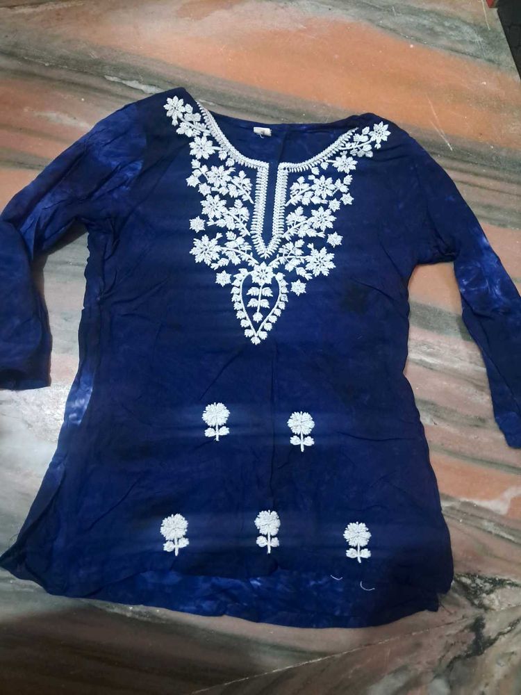 Blue Embroidered Kurta