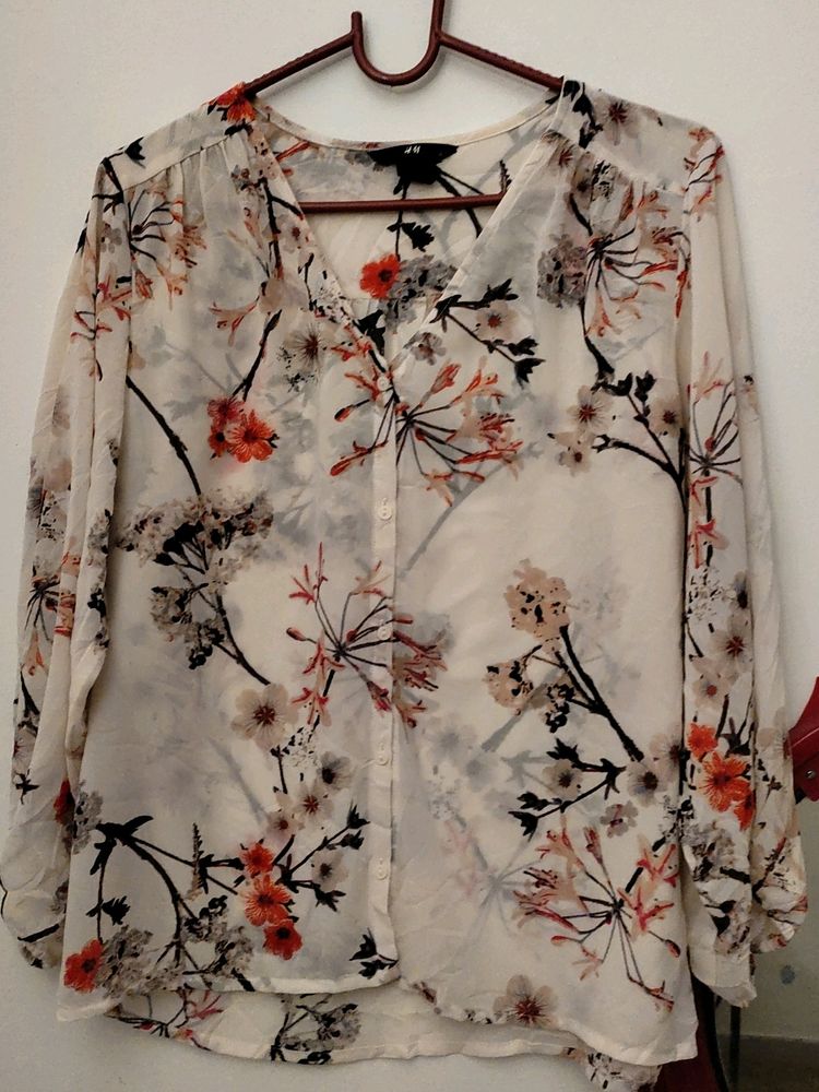 H n M Beautiful Flower Print Tops
