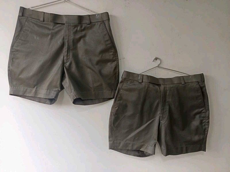 OLIVE GREEN SHORTS (SET OF 2)