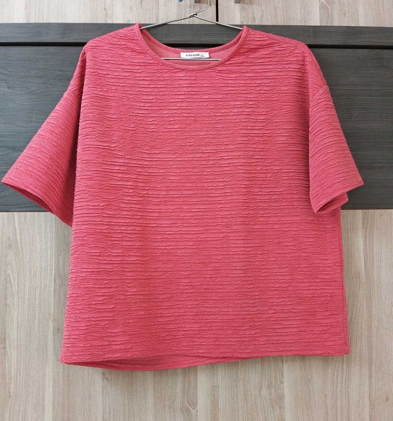 NEW TOP