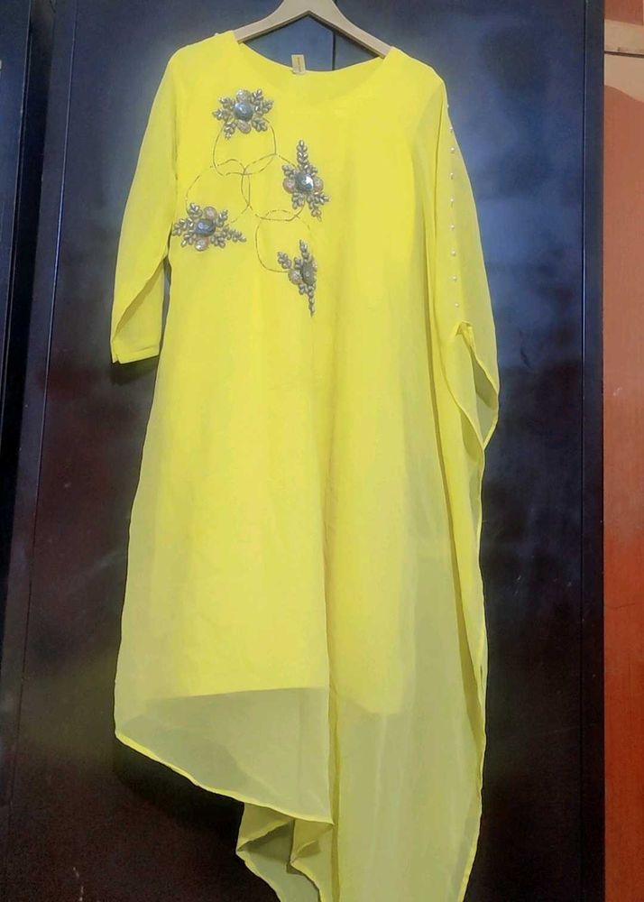 Yellow Embellished Kurta For 36 Bust