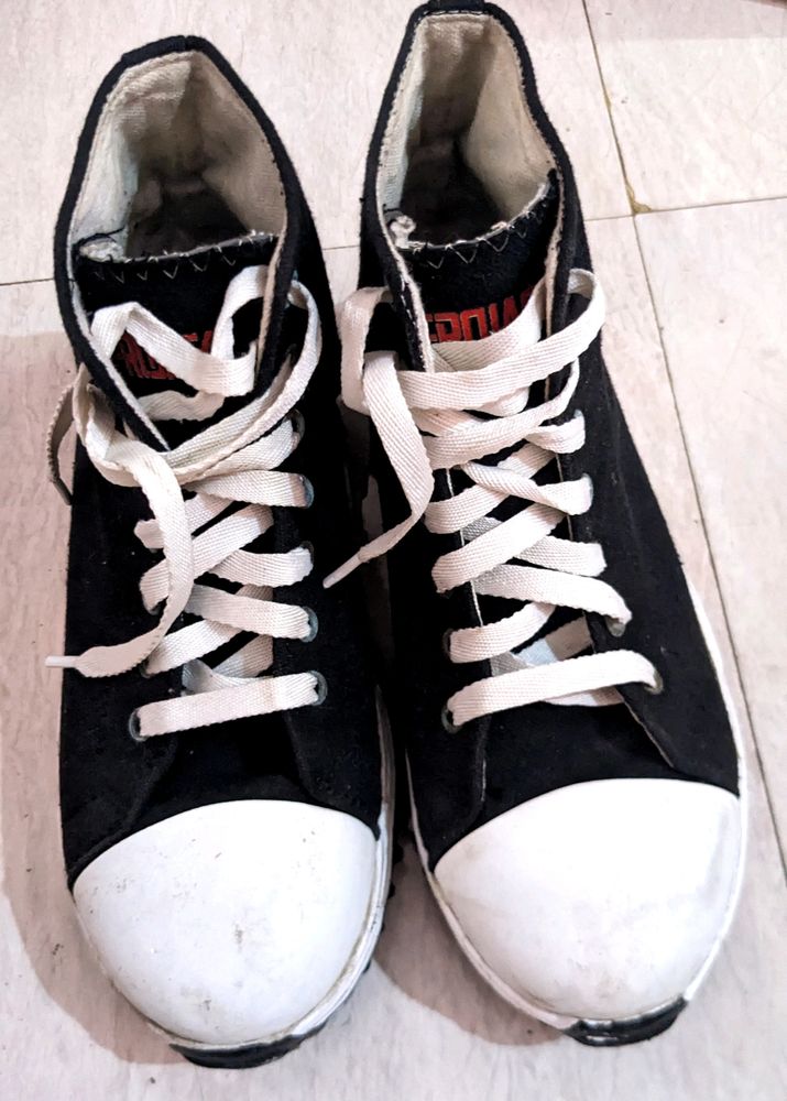 AfroJack Women Black N White Sneakers