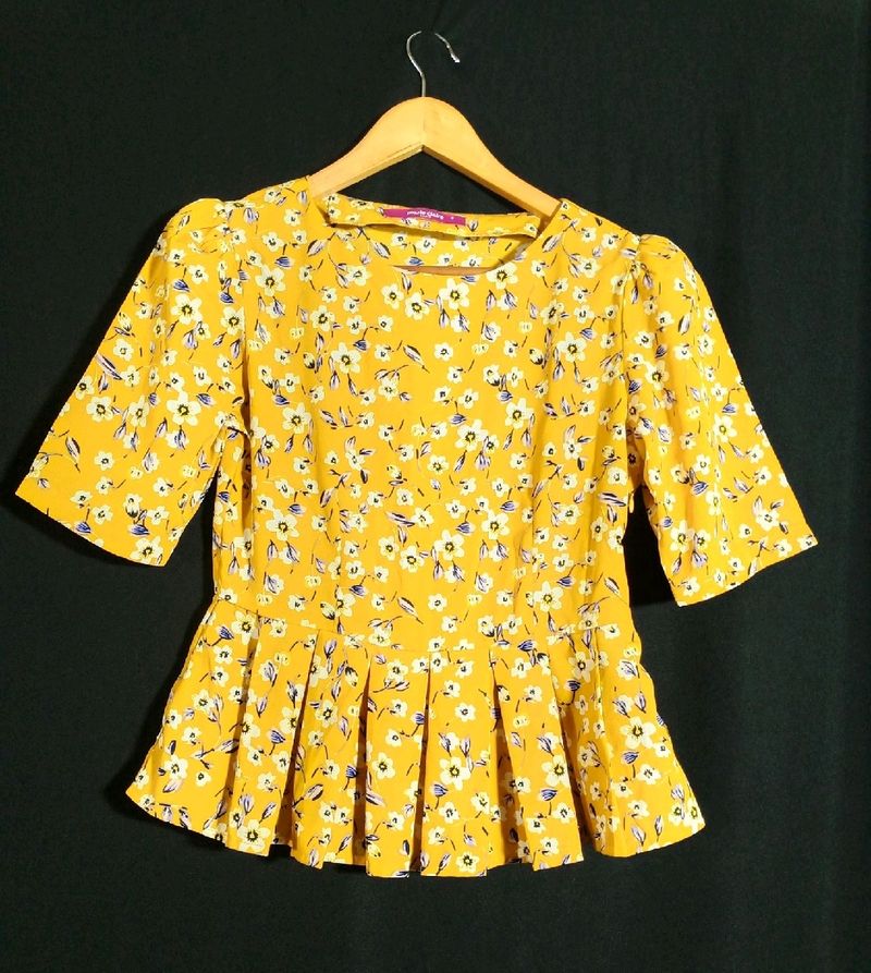 💥SALE! Yellow Floral Peplum Top