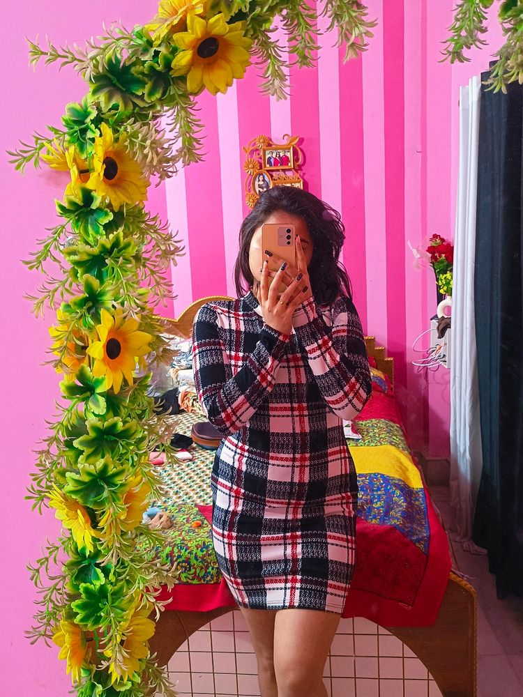 Check Dress From Urbanic