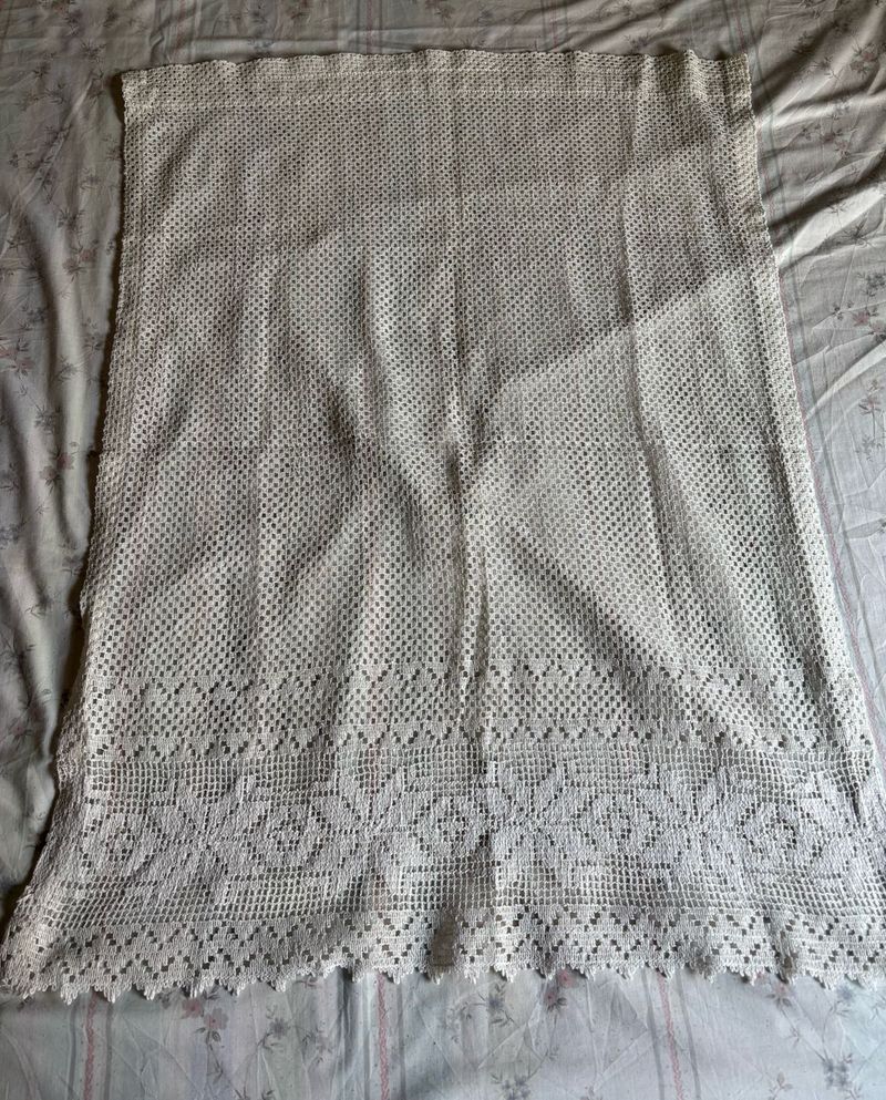 Crochet curtain