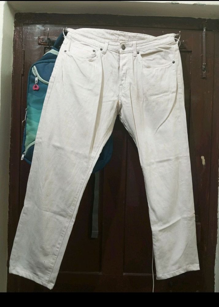 White Jeans