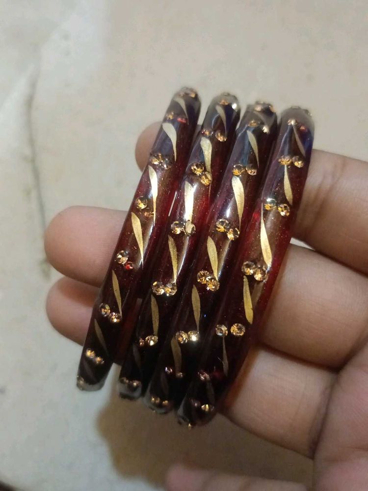 Stylish Red &amp; Gold Bangles - Set of 4