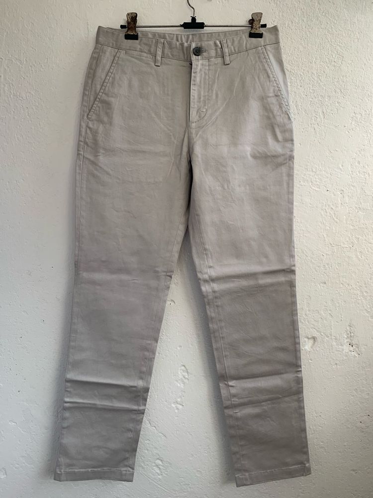 Chinos