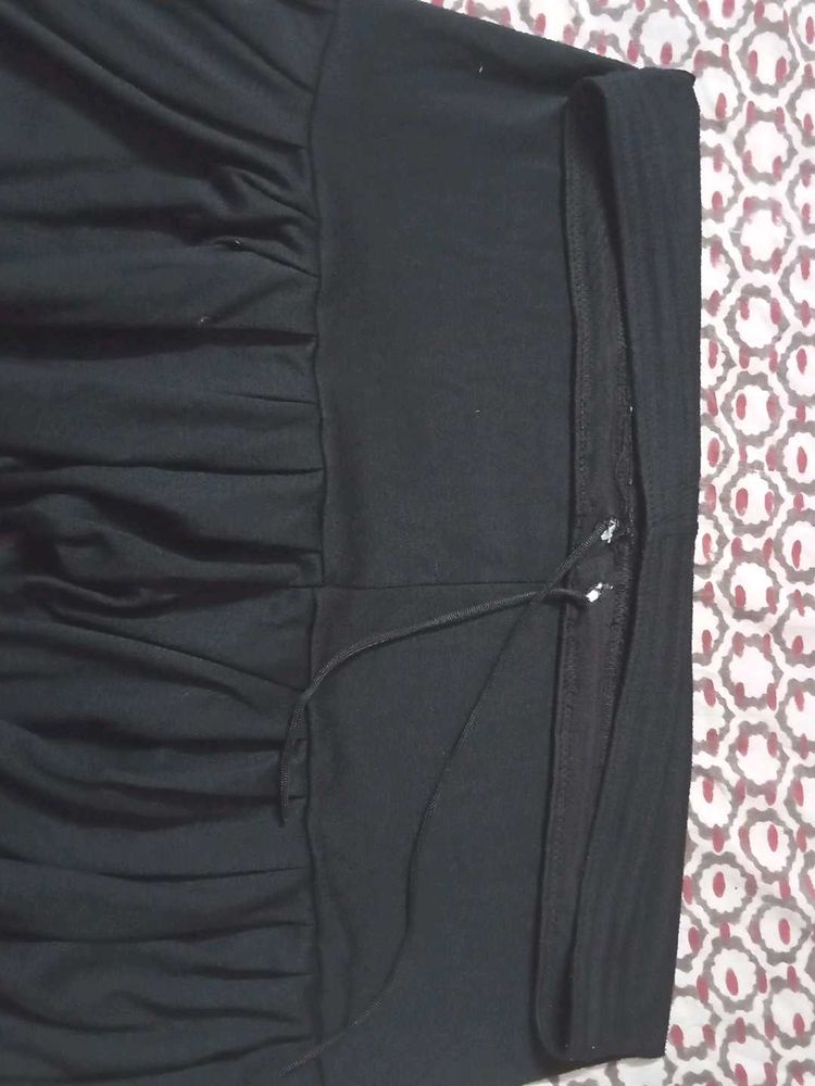 Black Ruched Mini Pant