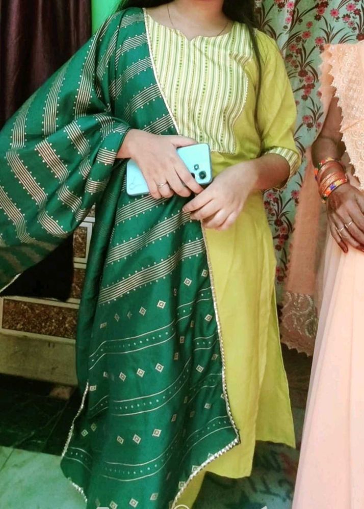 Kurti Set