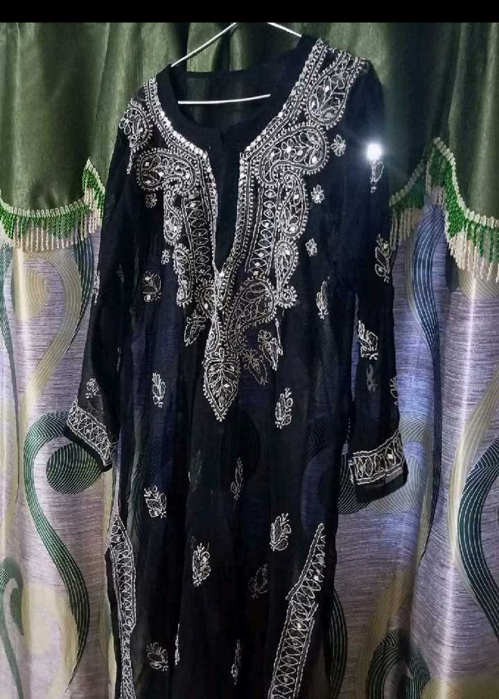 Elegant Black Chikankari Kurta