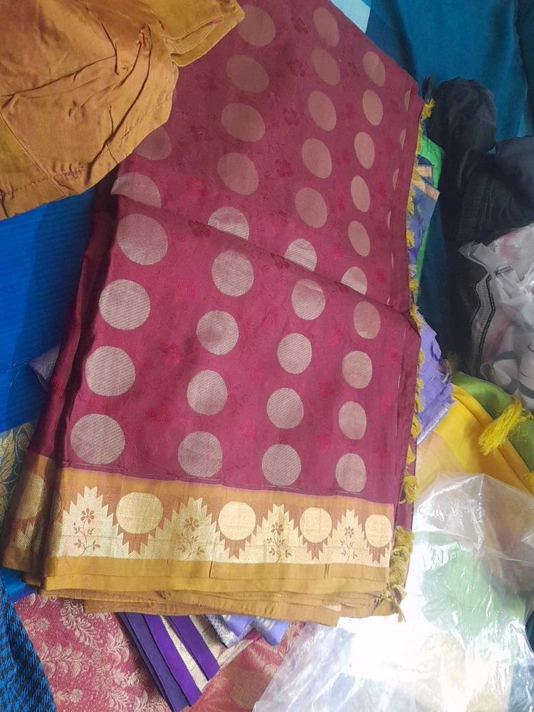 Elegant Maroon Polka Dot  pure silk Saree