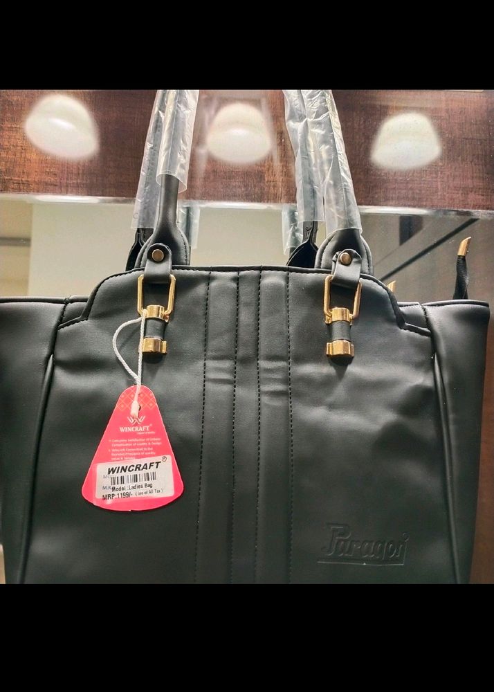 LEATHER LADIES BAG