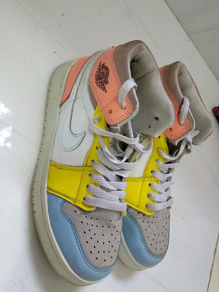 Offer Price 🔥 🔥 Nike Angle Length Unisex Shoes