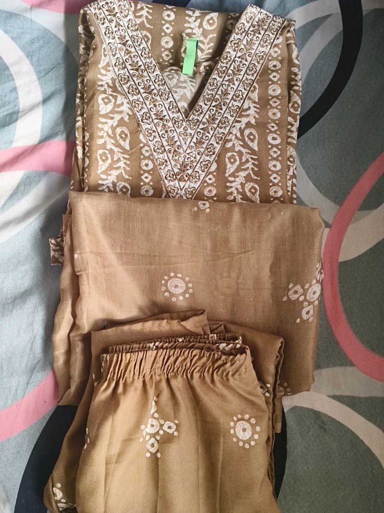 New women kurtha suit set