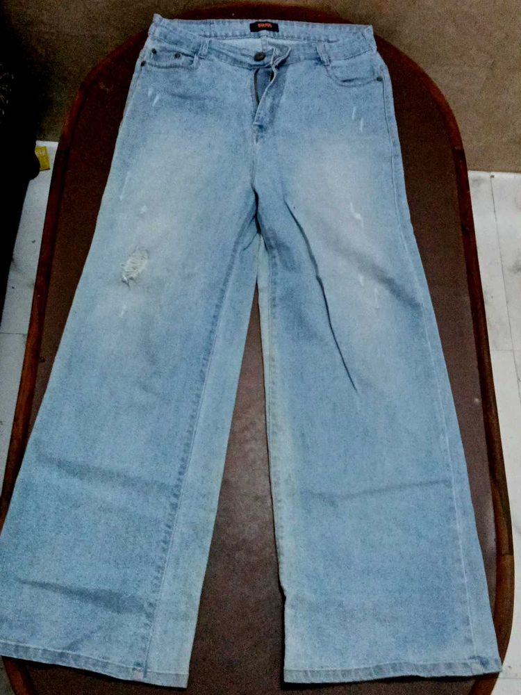 Light Wash Wide Leg Jeans