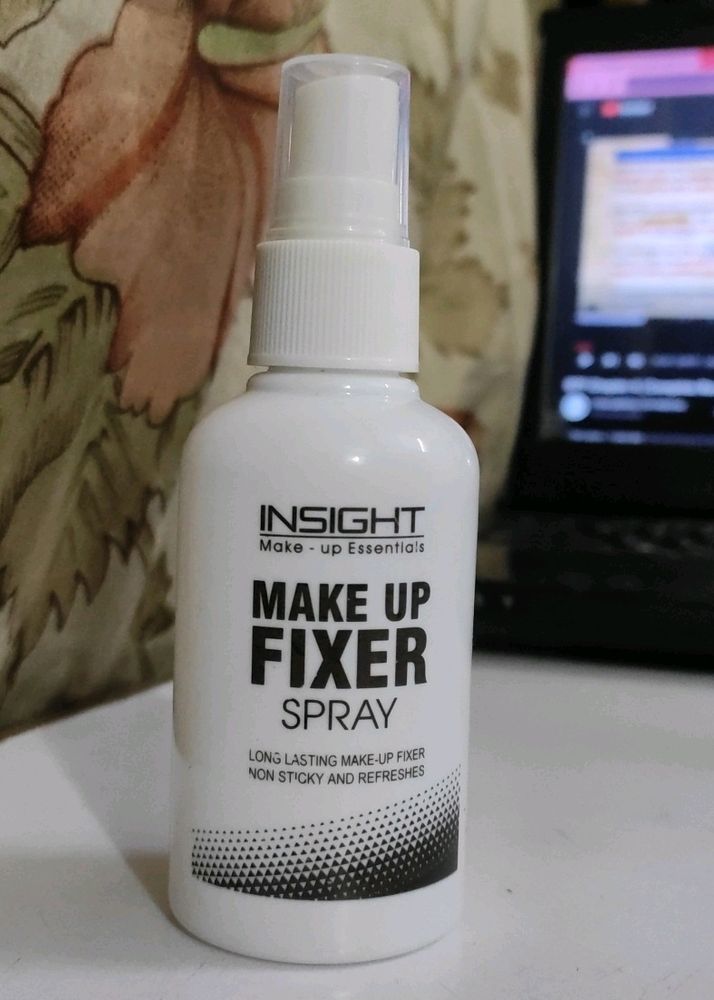 (New) Insight Makeup Fixer