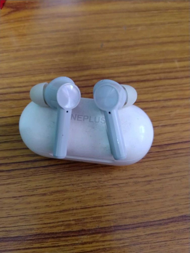 One Plus Z Buds Grey