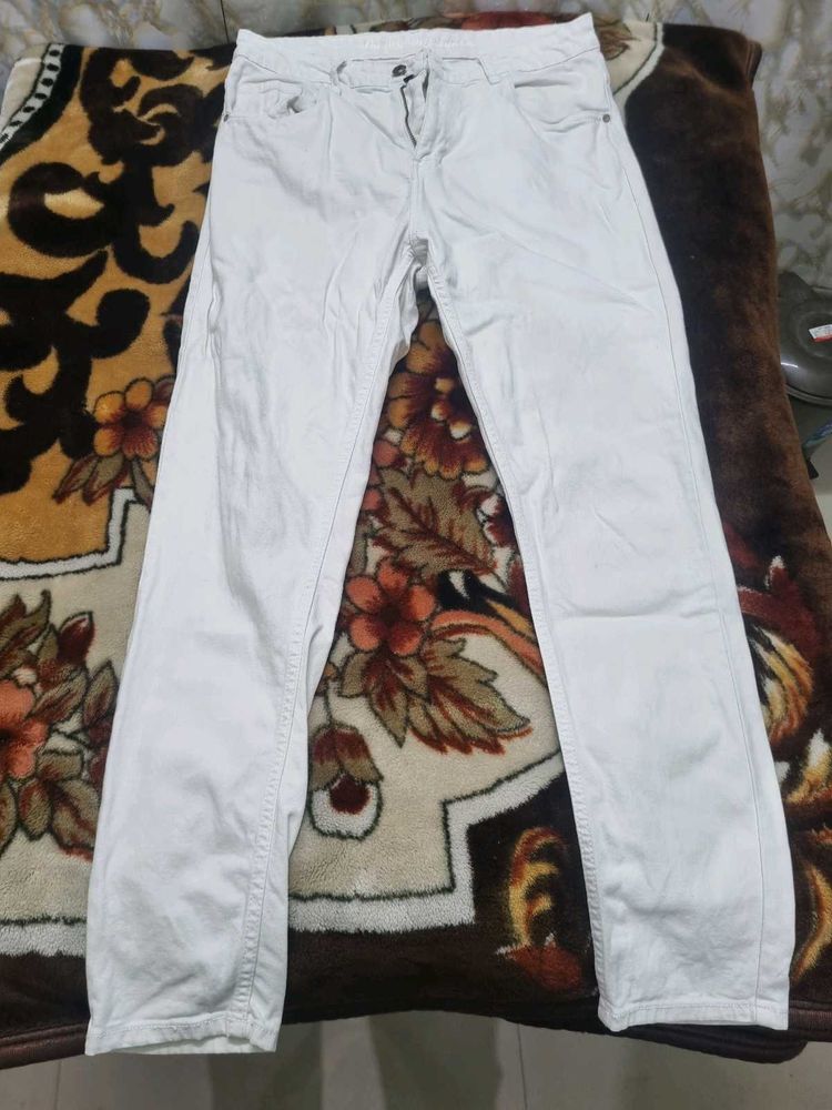 Roadster White Jeans!!