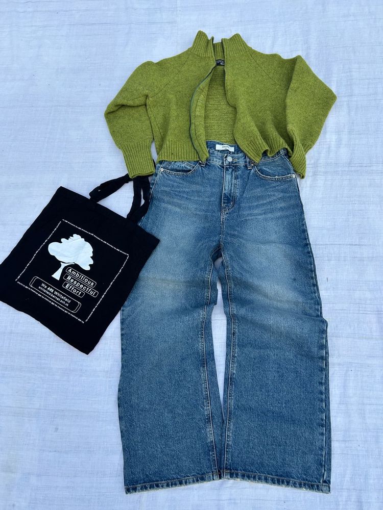 Wide Leg Jeans , Tote Bag &amp; Green Cardigan