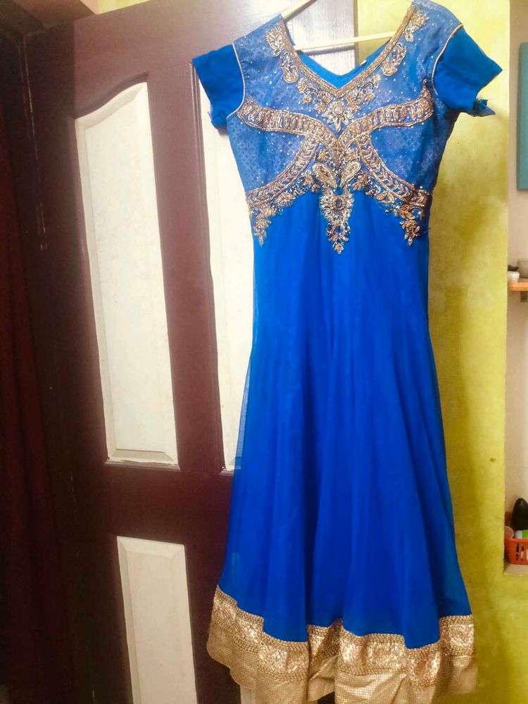 Blue Embroidered Kurta