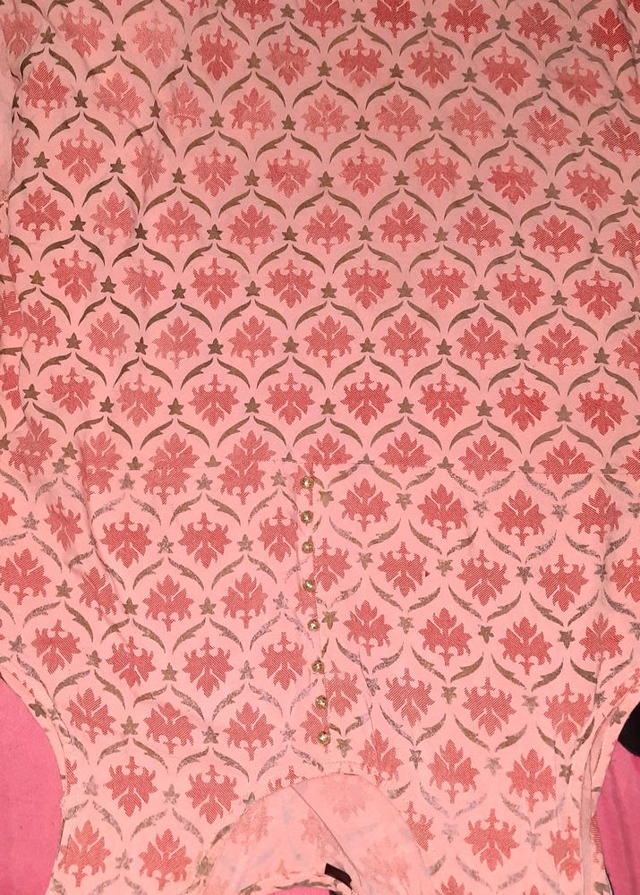 Sleevless Pink Kurti