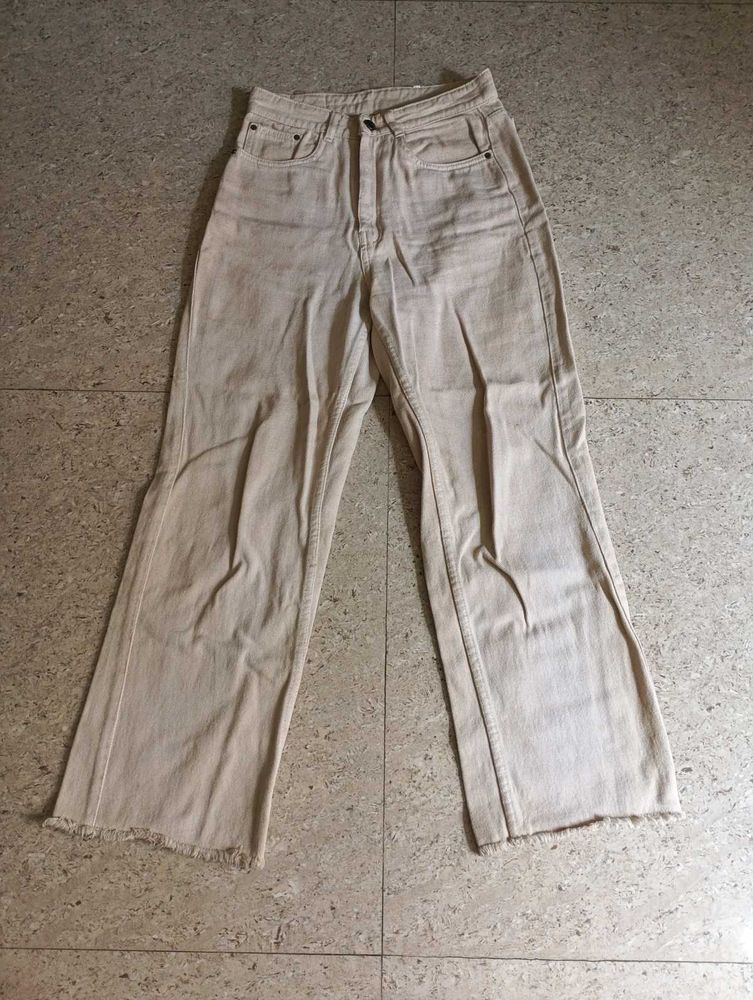 Vintage High-Waisted Beige Jeans