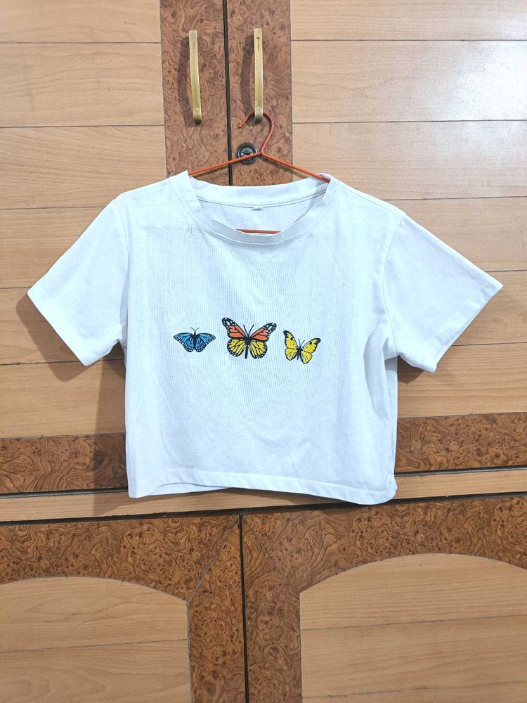 A White Crop-top