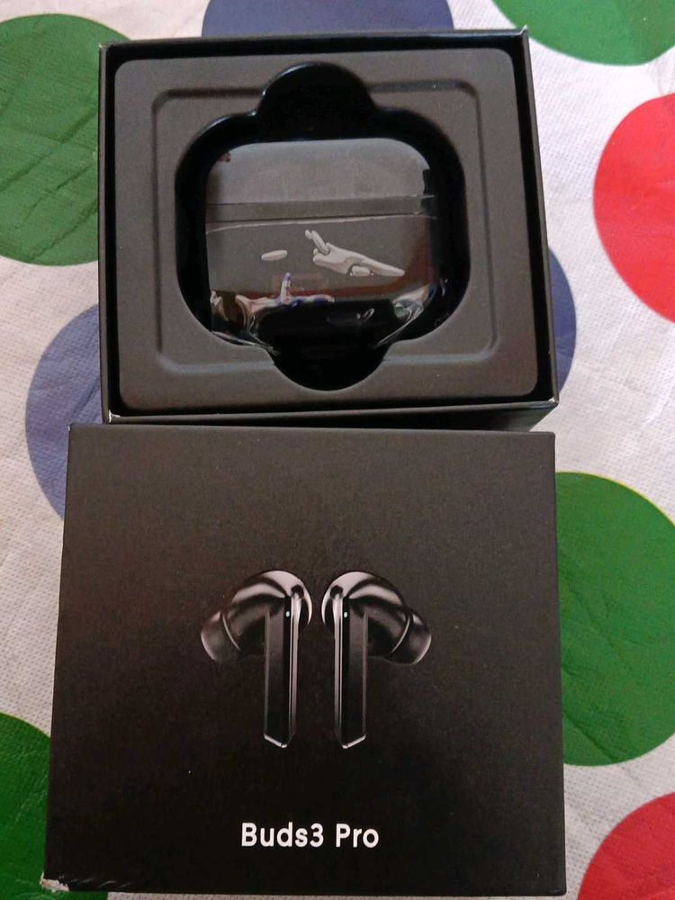 Buds3 Pro Wireless Earbuds