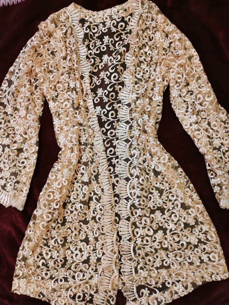 Lace beautiful Shrug