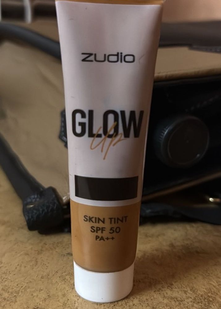 Zudio Glow Up Skin Tint