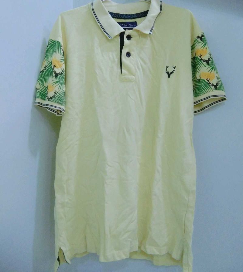 MENS YELLOW POLO NECK TSHIRT
