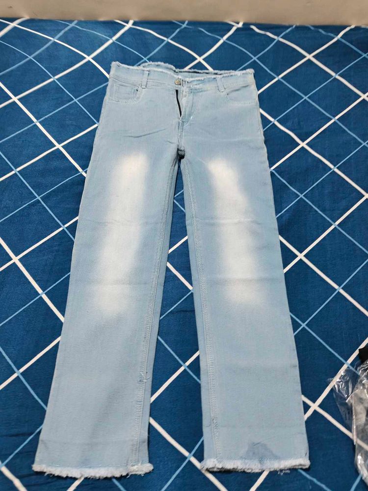 ICE BLUE DENIM JEANS