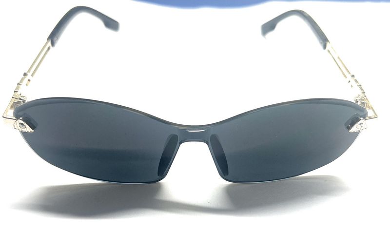 Rimless Glasses with Golden Frame – Effortless Sop