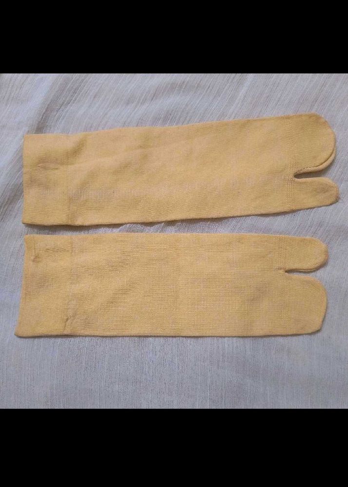 Tabi Socks