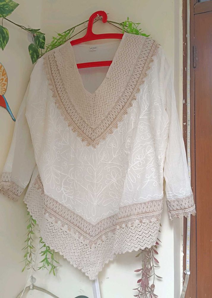 Elegant White Embroidered Top