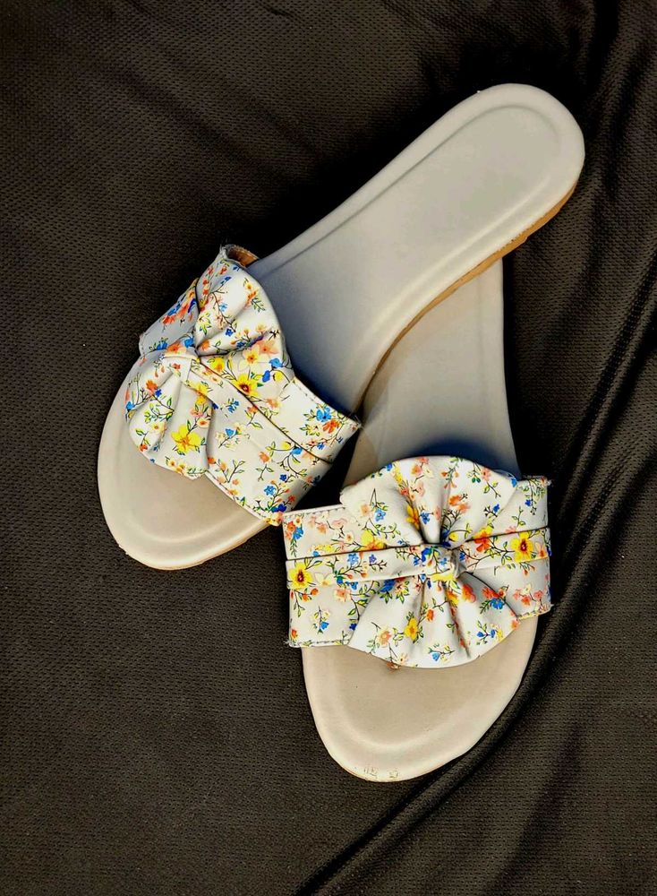 Floral Bow Flats
