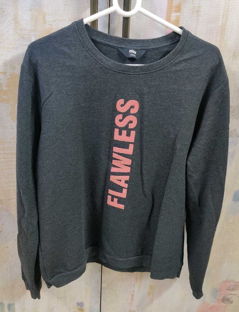 MAX sweatshirt