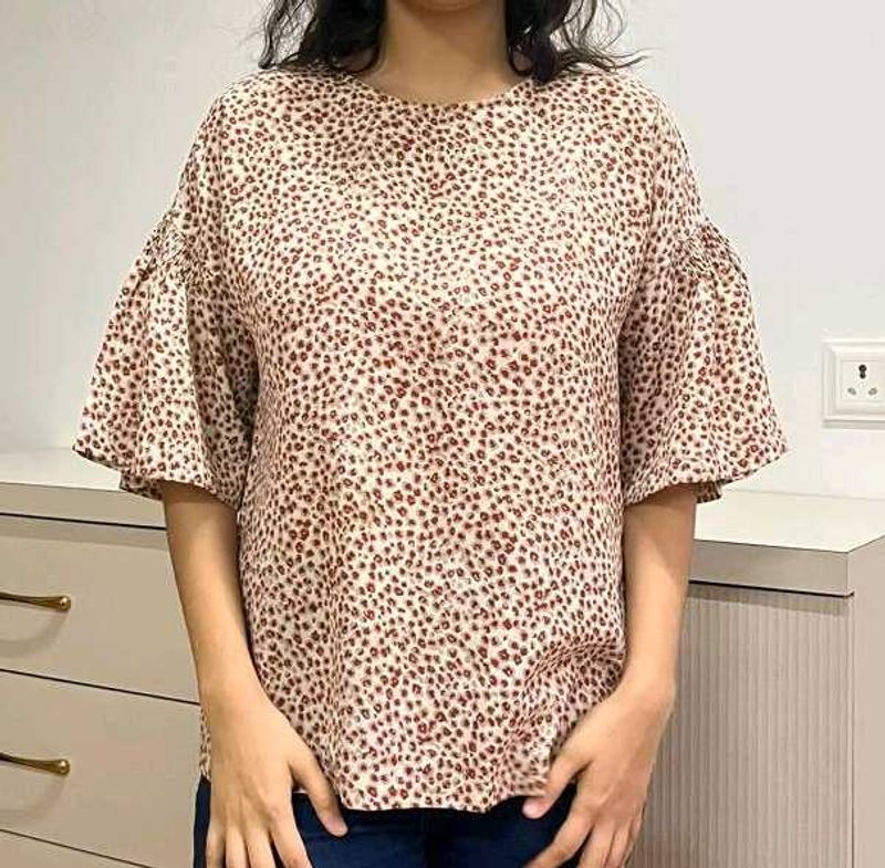 Beautiful Casual Printed Top – Size L | 109°F