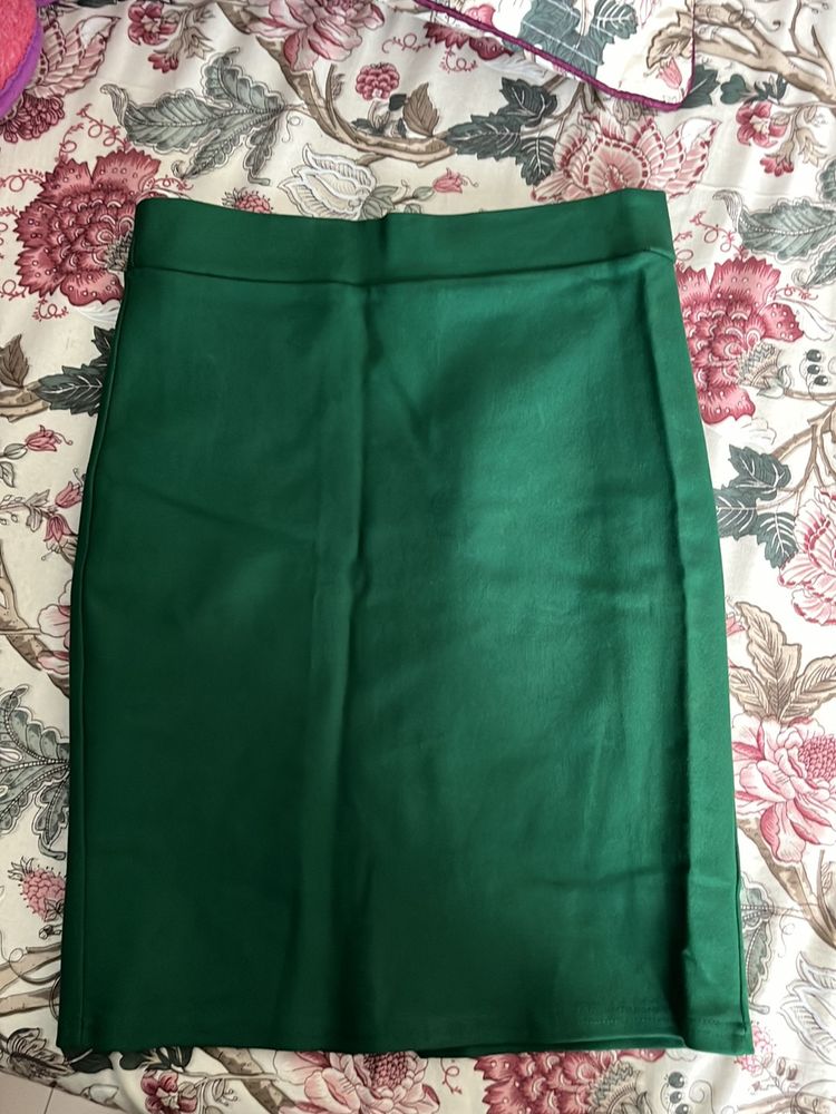 Green Pencil Skirt