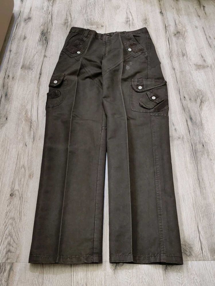 Ma2059 Sabrin cargo jeans waist 28 inches