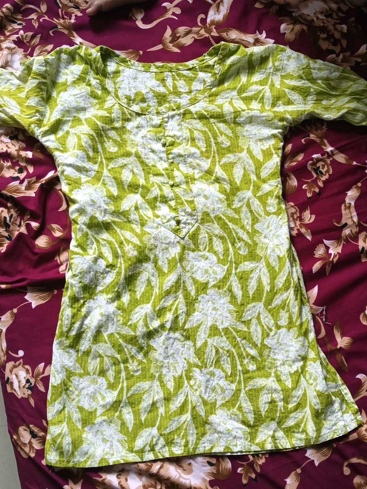 Floral Print Tunic Top
