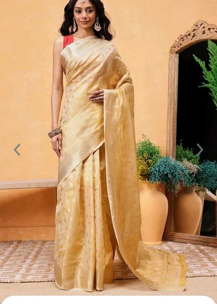 New Golden Readytowear Saree wth Unstitched blouse