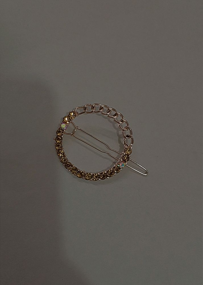 Aesthetic Golden Hair Clip 🦋🌼✨