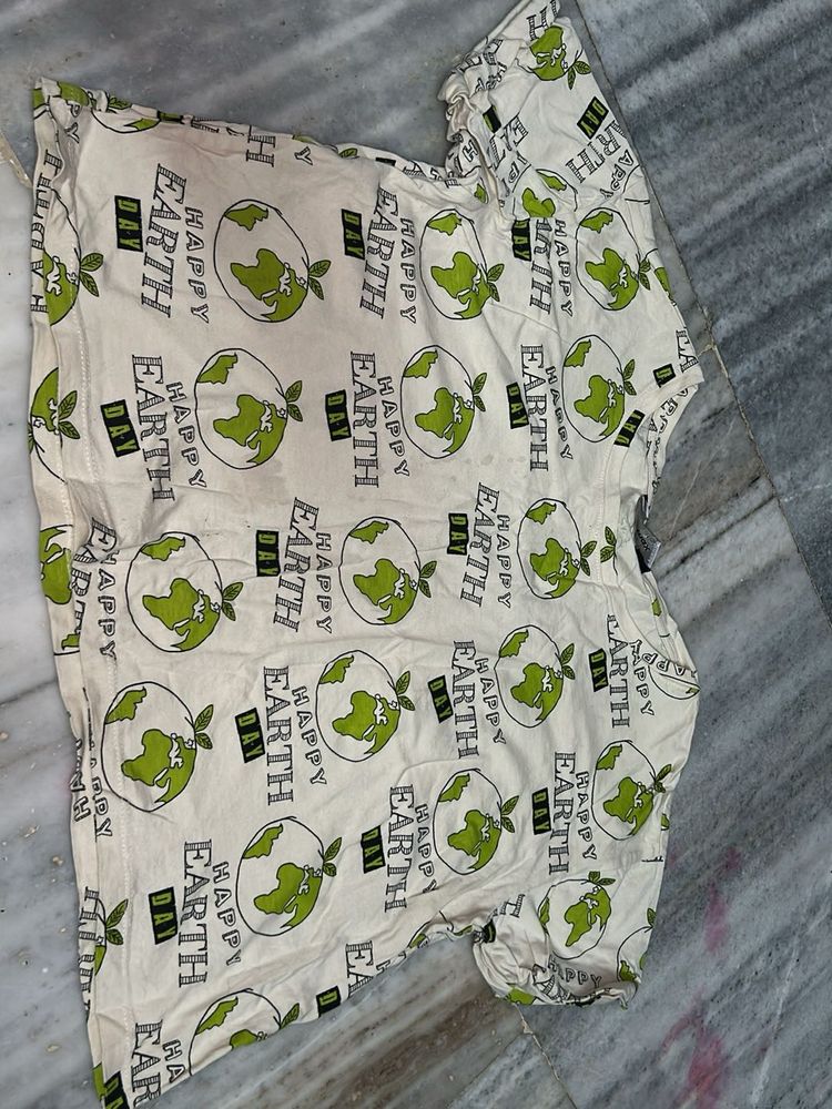 Happy Earth Day Tee