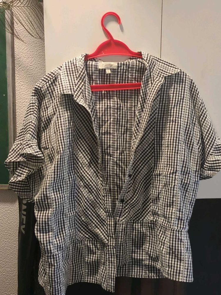 Checked Short Sleeve Blouse