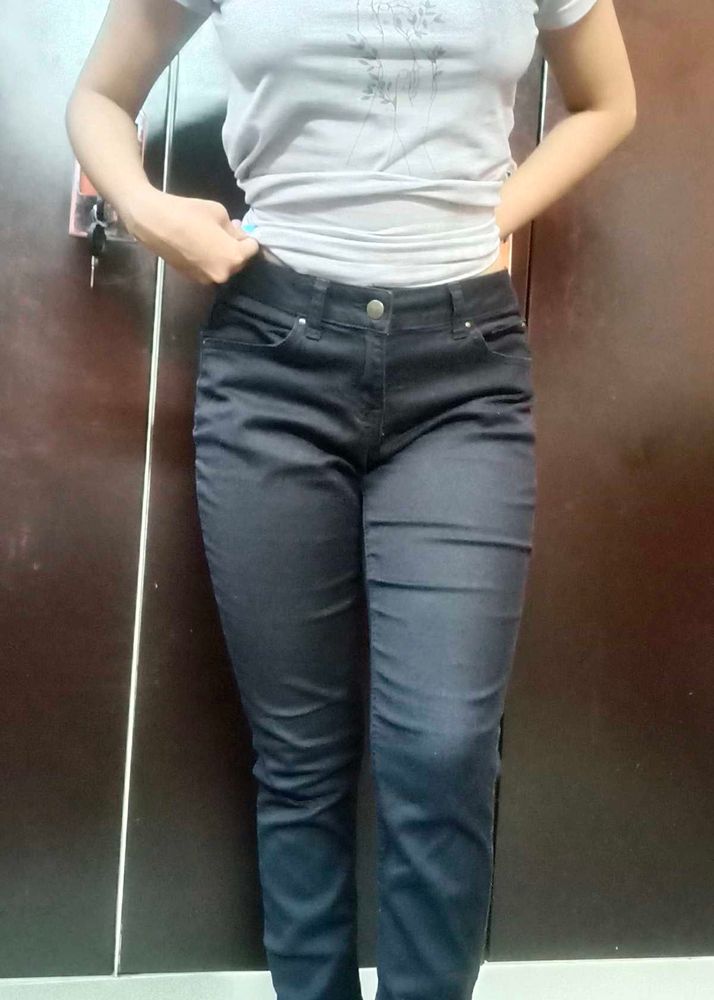 Slim fit Black Jeans