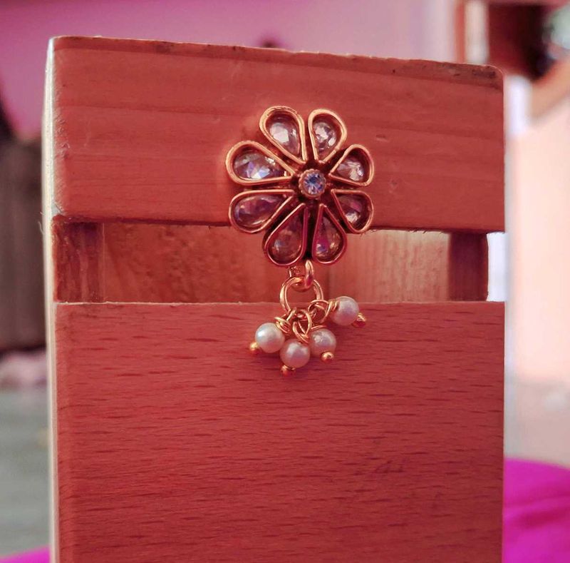 Premium Quality Polki Stone Nose Pin