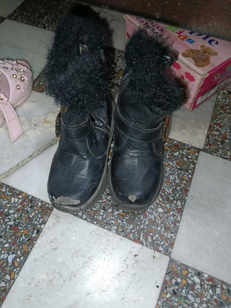 Kids Black Winter Boots