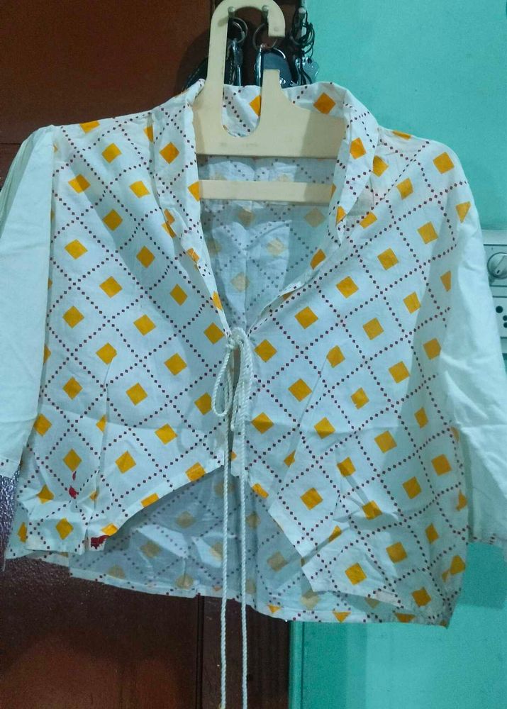 Diamond Pattern Crop Top